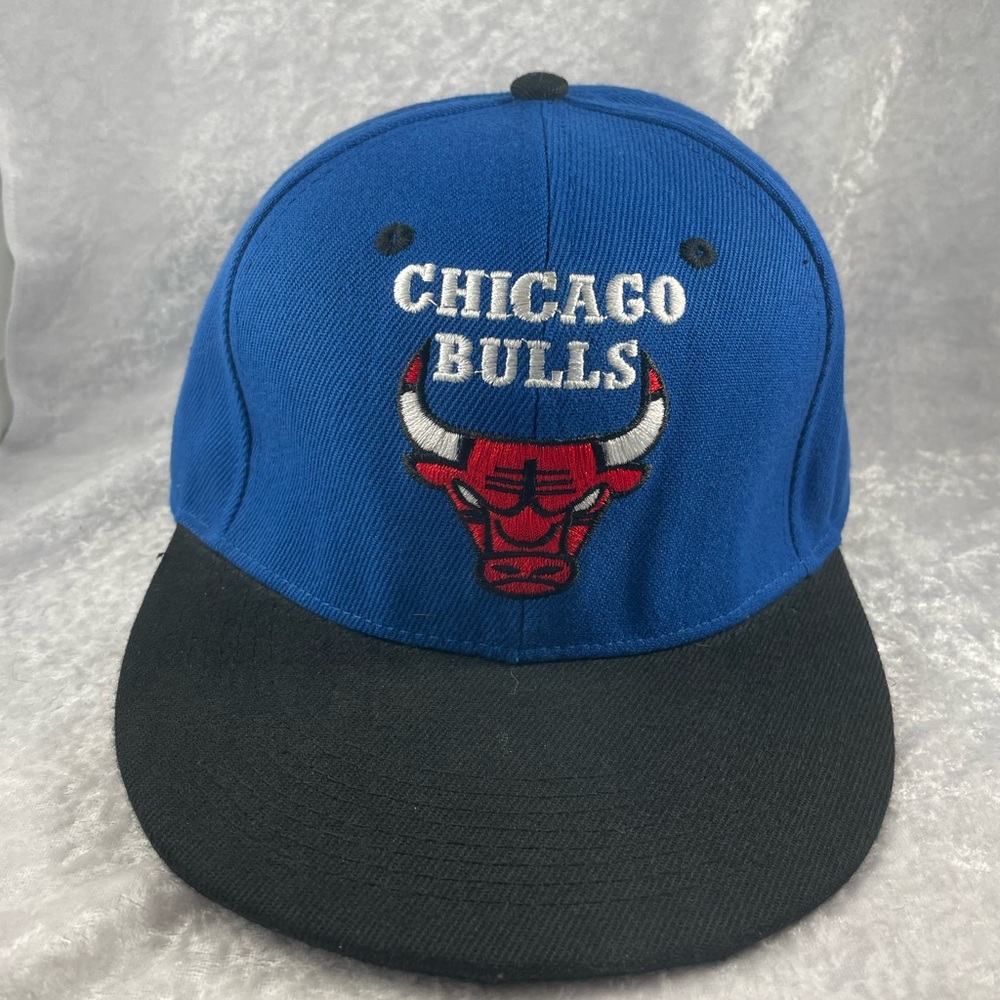 Vintage Rare TISA T$SA Chicago Bulls SnapBack Ball Cap